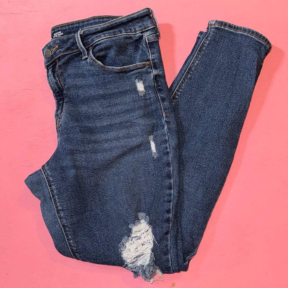 ON Distressed Jeans